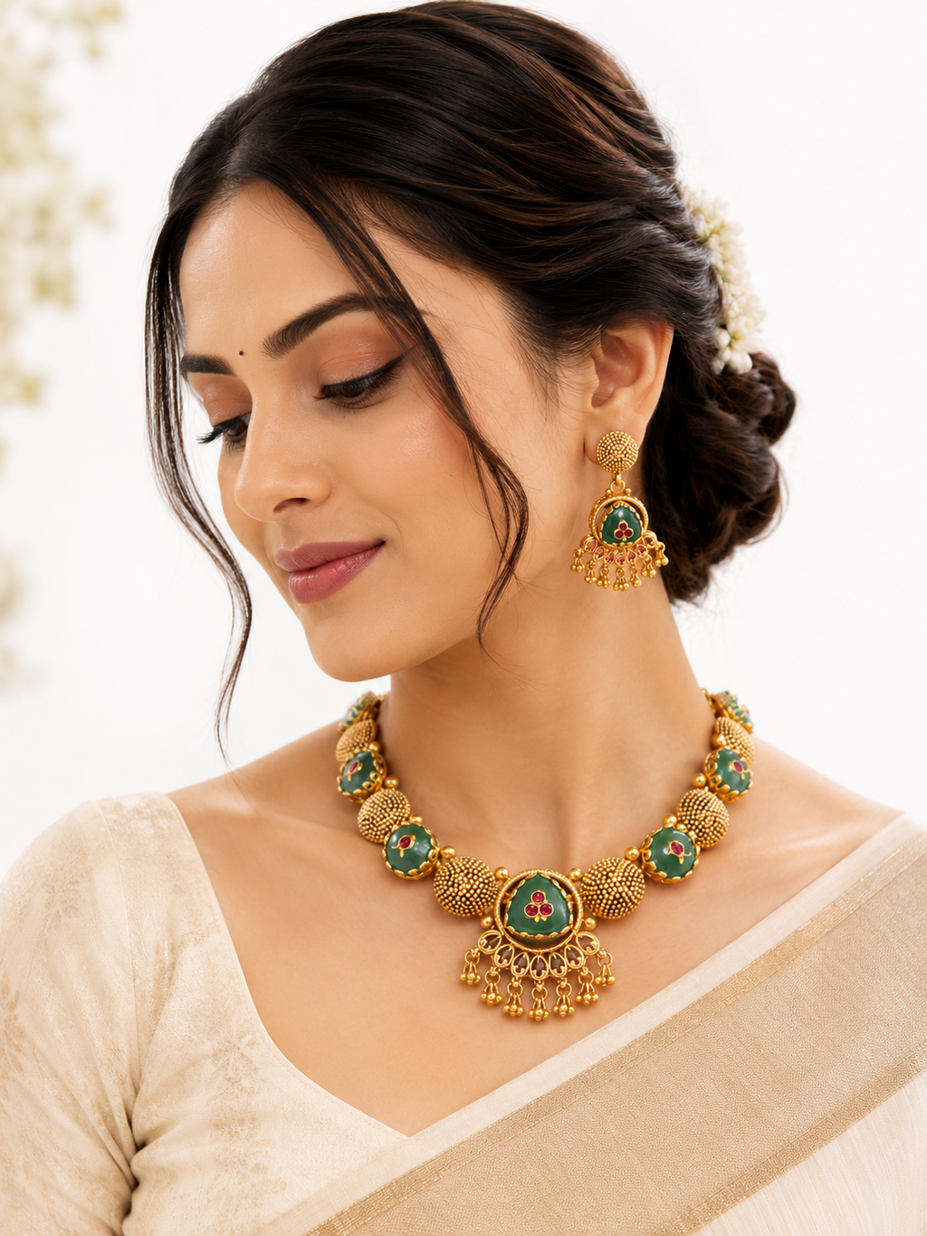 Green Meenakari Gold-Plated Necklace & Earrings Set