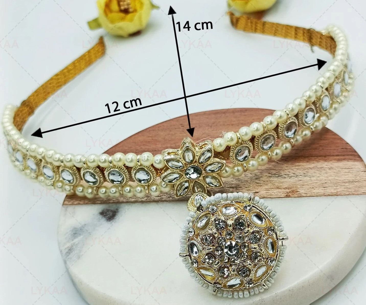 Pearl & Kundan Mathapatti Headband with Jhumka Pendant