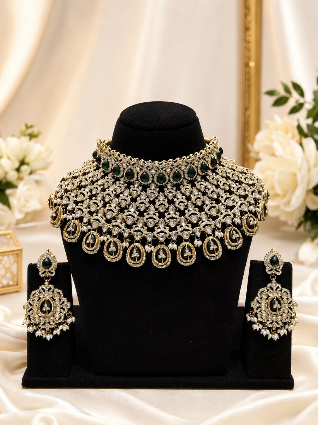 Emerald Kundan Bridal Choker Set with Earrings